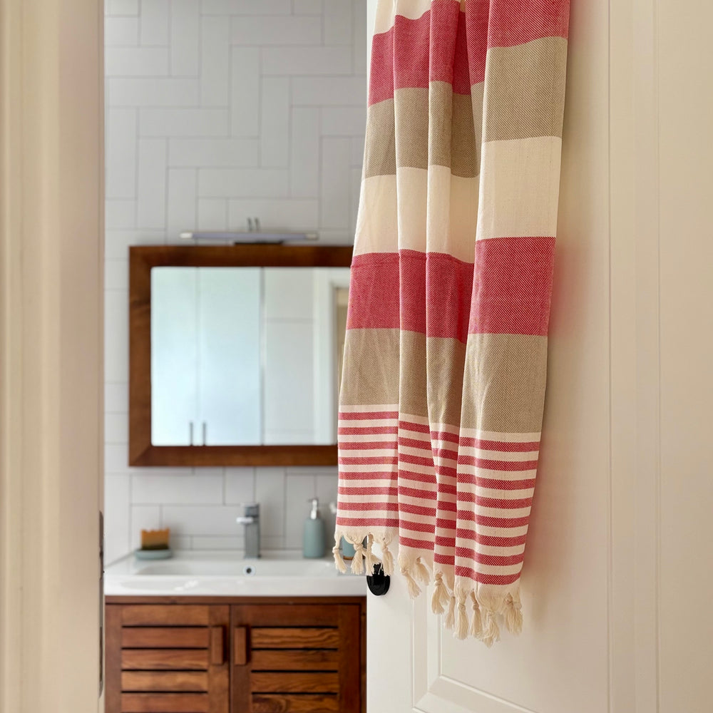RIVIERA – 100% Cotton Turkish Towel Dark Pink/Light Green