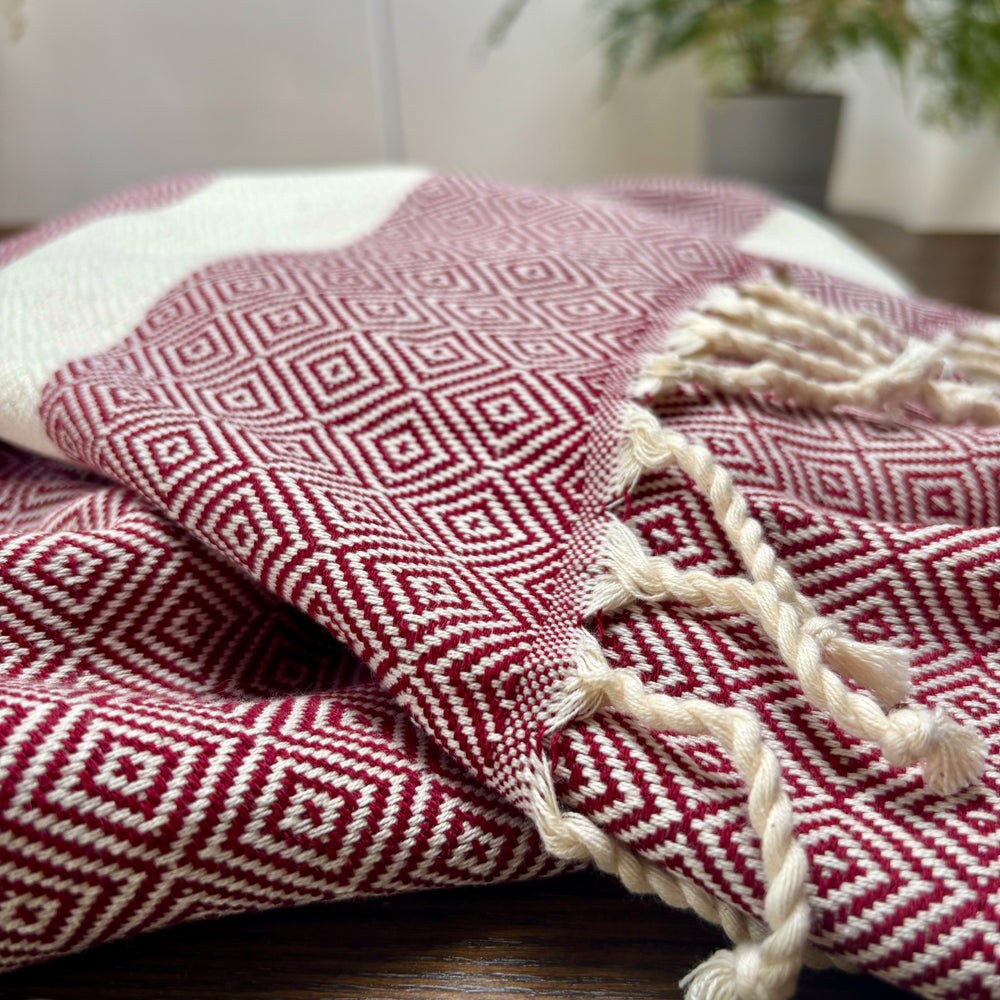 DIAMOND - 100% Organic Cotton Turkish Towel Cherry