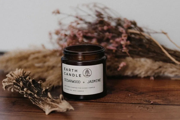 Earth Candle Co. - Cedarwood + Jasmine Soy Wax Eco Candle - Fig Wellbeing