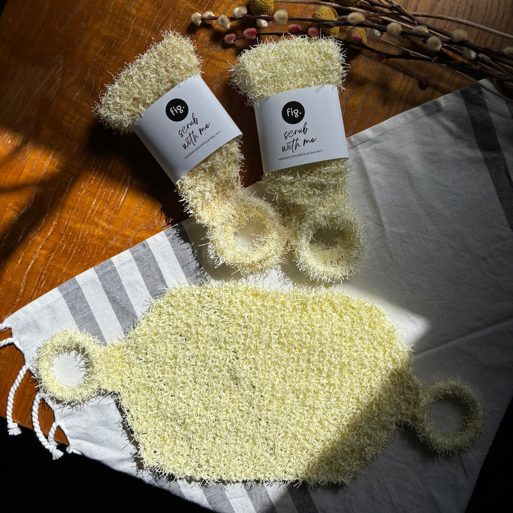 handwoven exfoliating shower & bath mitt