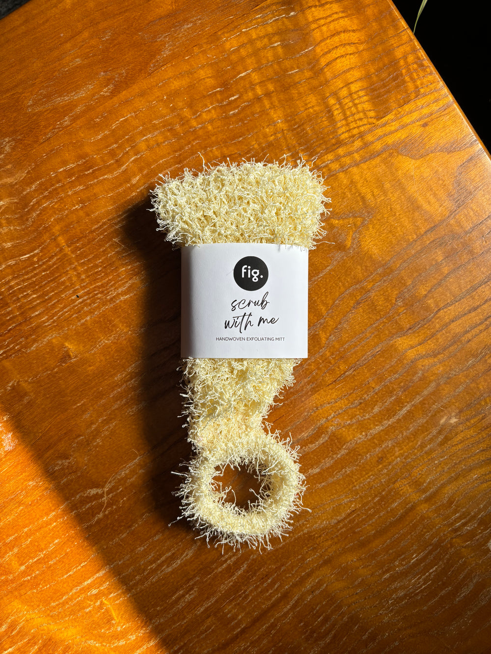 handwoven exfoliating shower & bath mitt