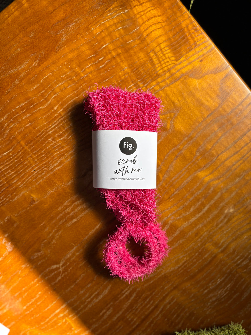 handwoven exfoliating shower & bath mitt
